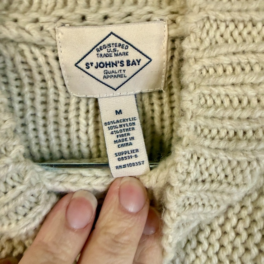St. John's Bay Classic Women's Cable Knit Sweater - Picture 5 of 7